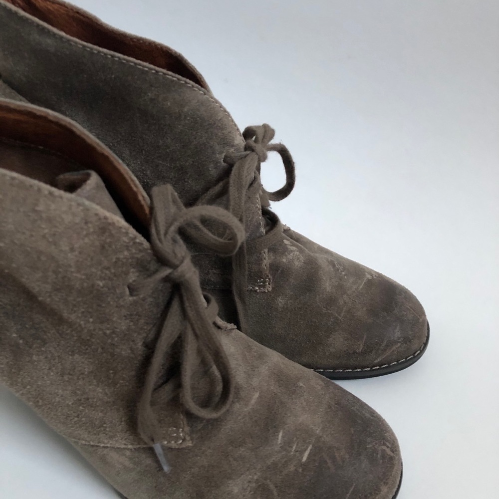 Clarks - Picture 6 of 10